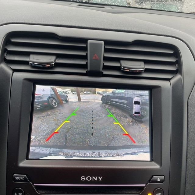 Used 2020 Ford Fusion Energi Titanium image 12