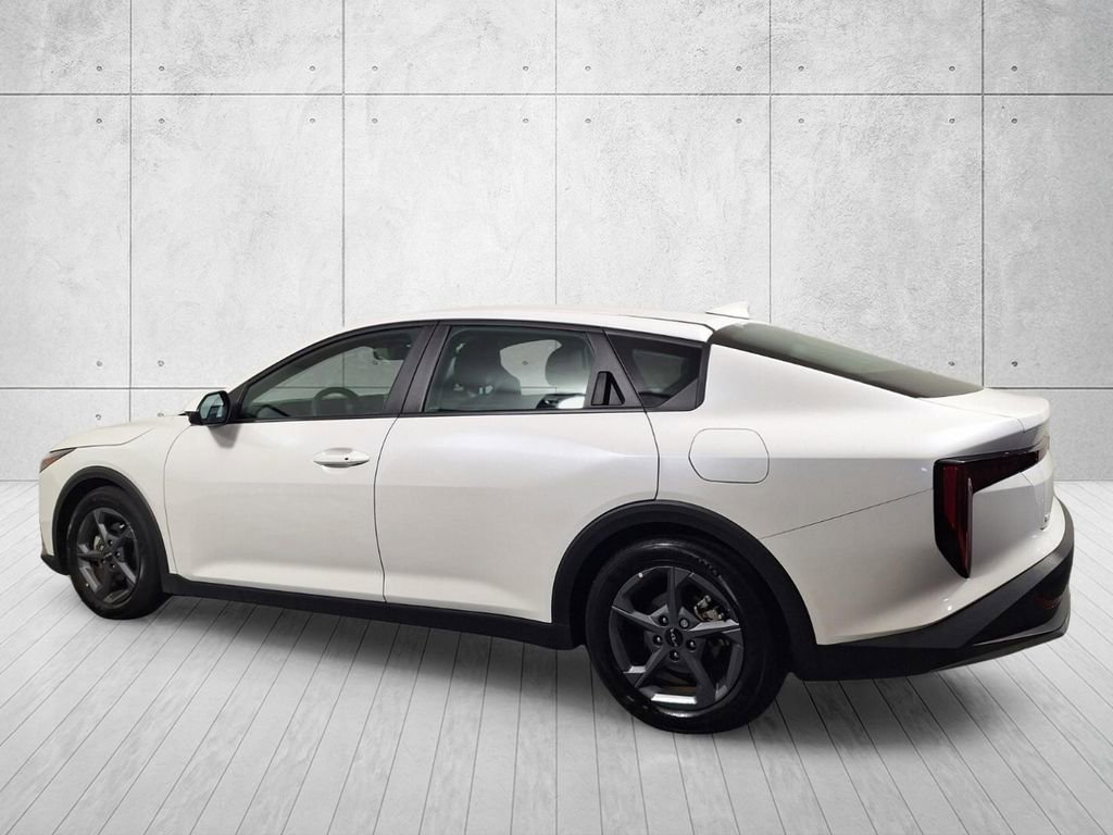 Used 2025 Kia K4 FWD image 7