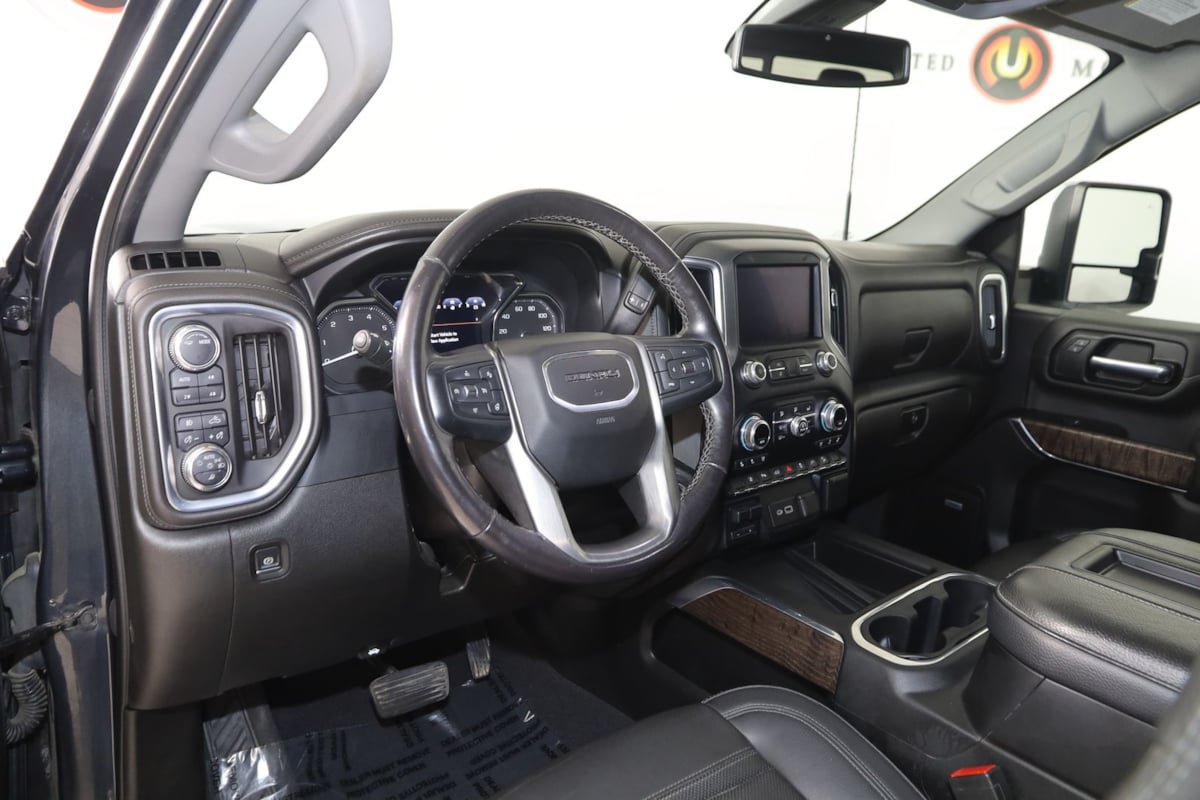 Used 2022 GMC Sierra 2500 Denali w/ Snow Plow Prep/Camper Package AWD/4WD image 25