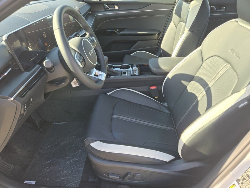 New 2026 Kia K5 GT-Line FWD image 6