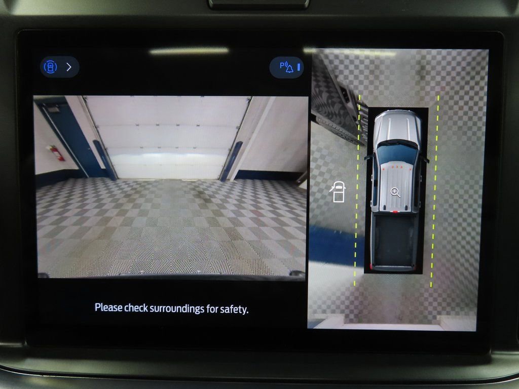 Used 2025 Ford F250 Platinum image 25