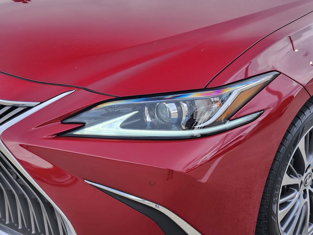 Certified 2020 Lexus ES 350 w/ Premium Package FWD image 9