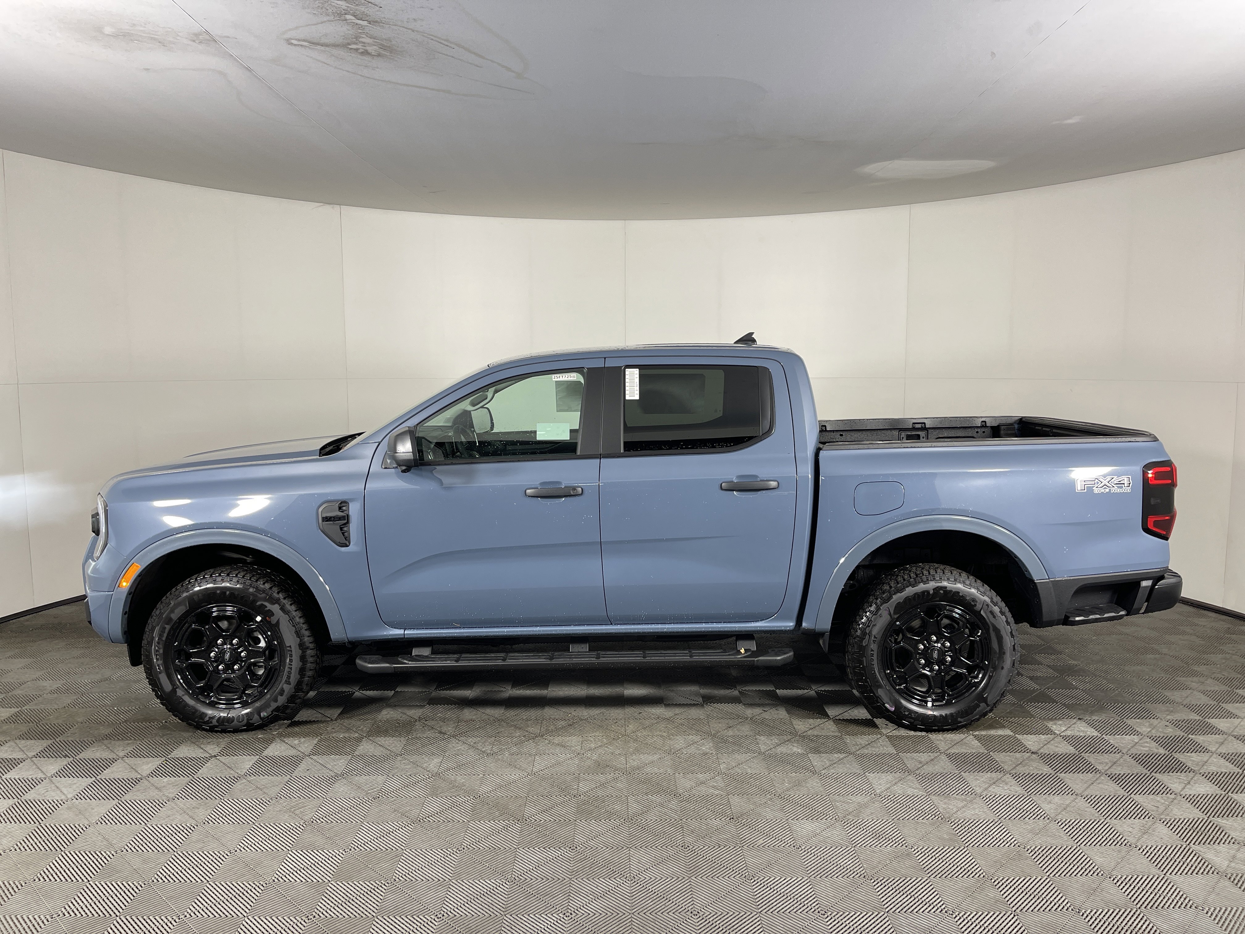 New 2025 Ford Ranger XLT image 3