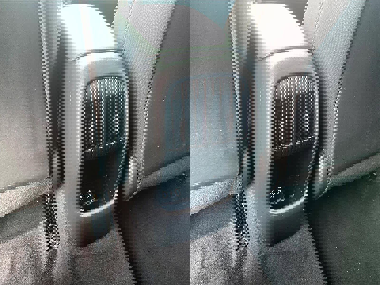 Used 2025 Hyundai Kona SEL image 26