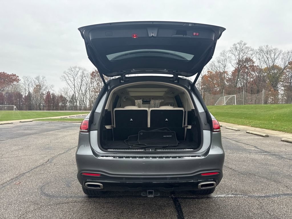 Used 2023 Mercedes-Benz GLS 580 GLS 580 image 9