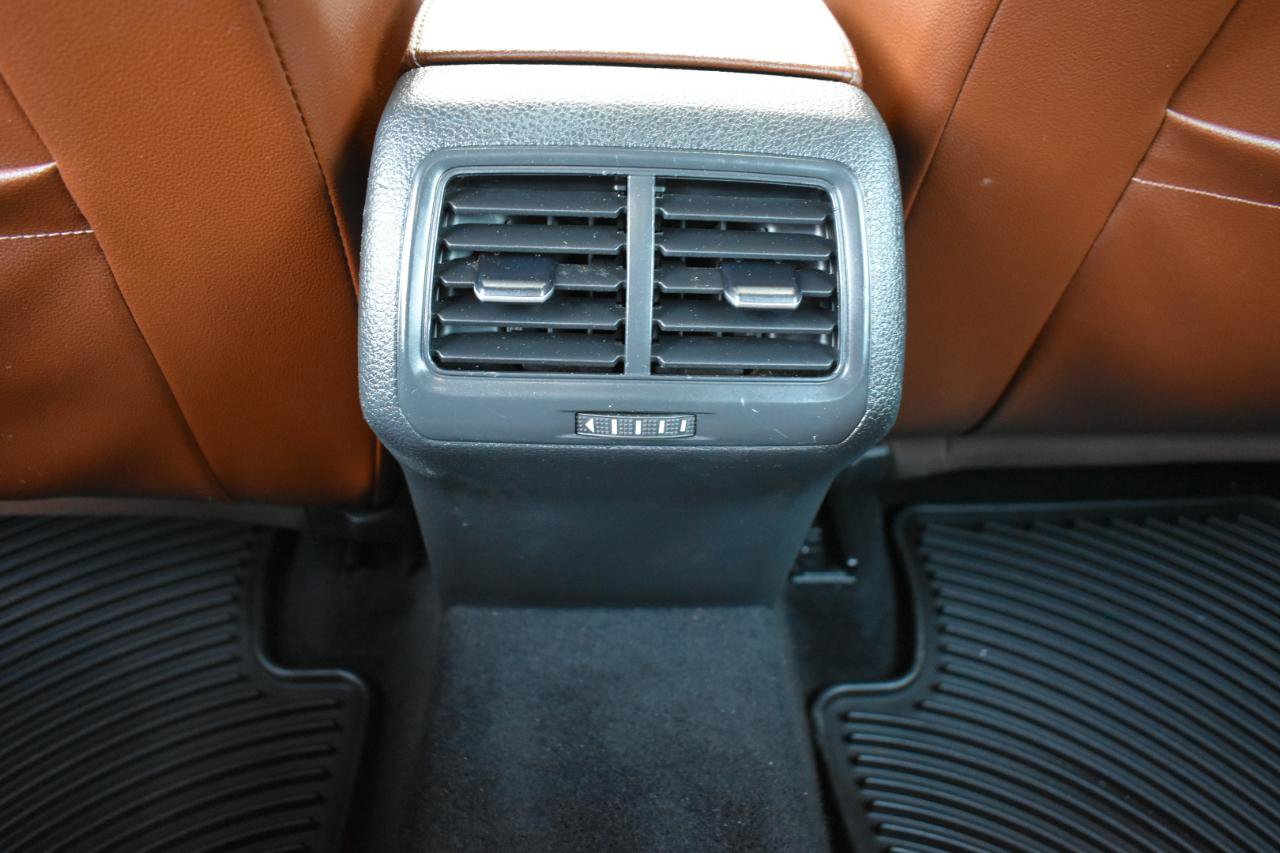 Used 2017 Volkswagen Golf Alltrack S image 37