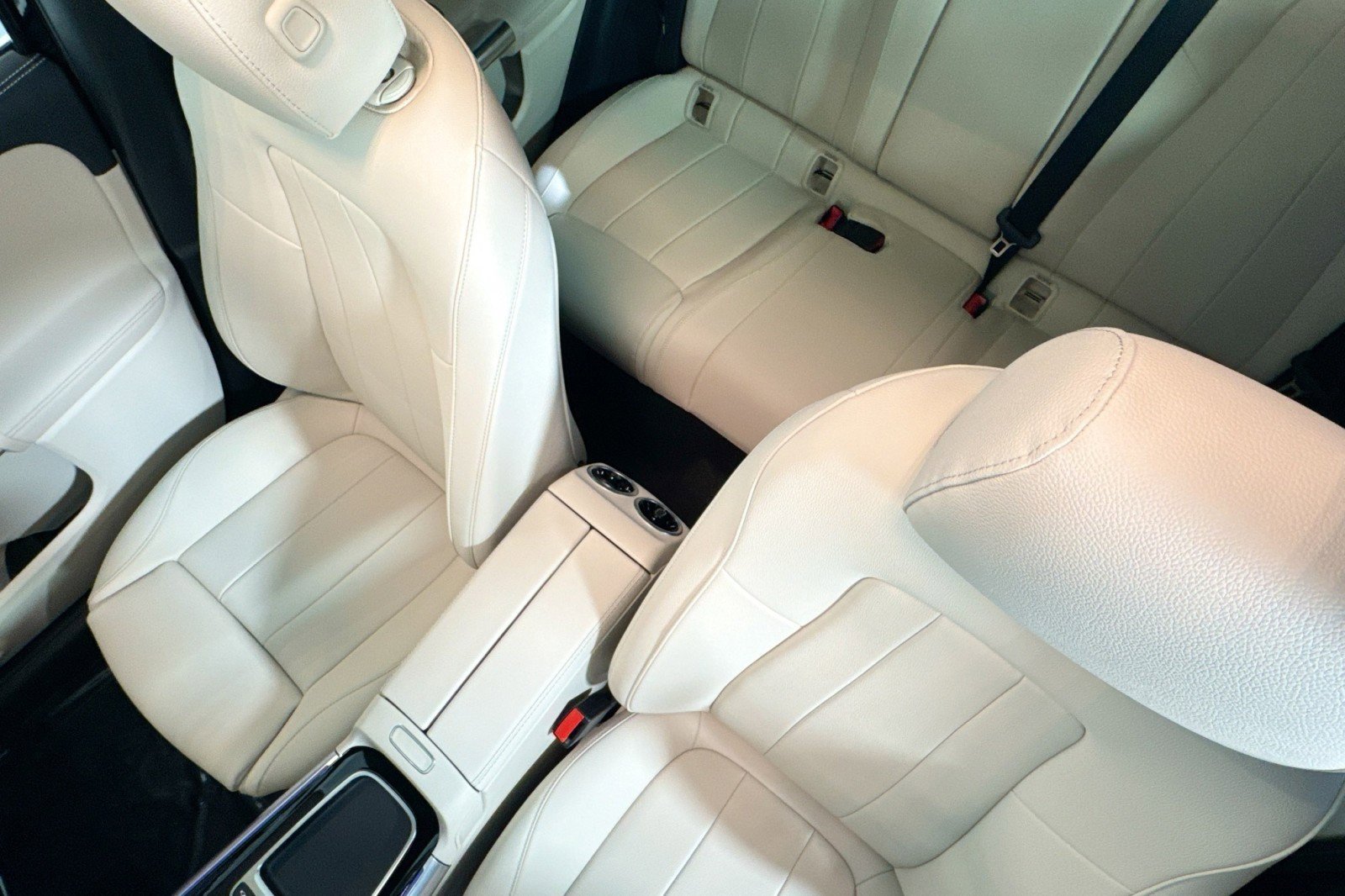 New 2026 Mercedes-Benz GLA 250 4MATIC image 19