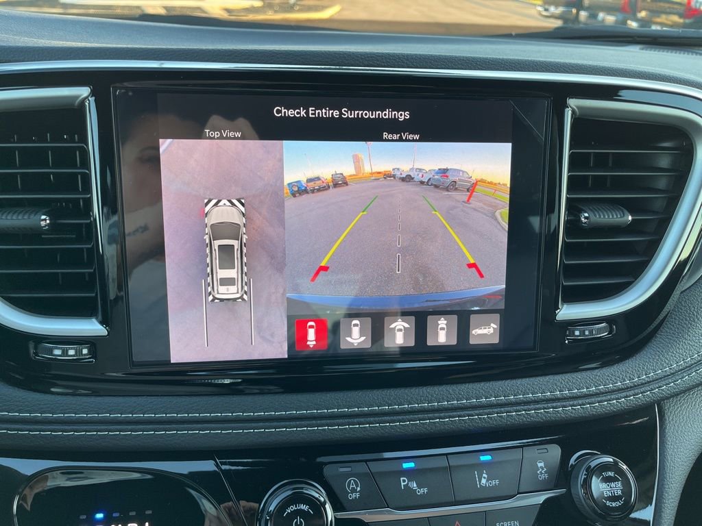 New 2026 Chrysler Pacifica Select w/ S Appearance Package image 65