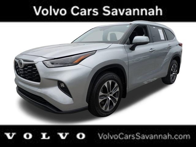 Used 2022 Toyota Highlander XLE image 10