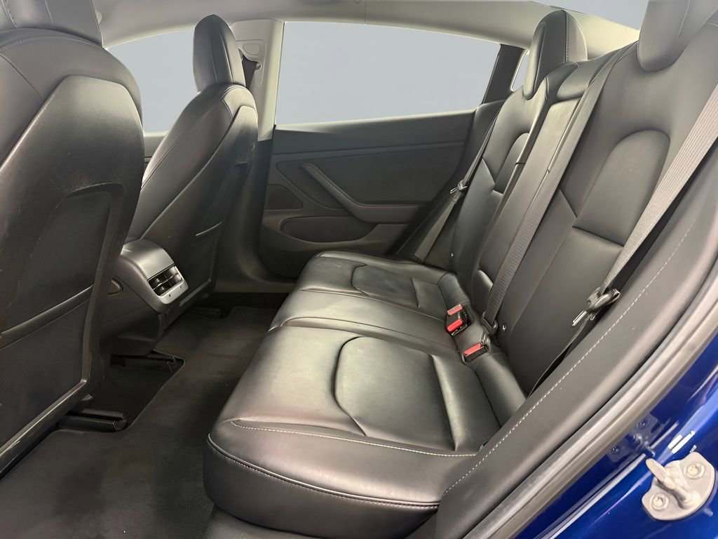 Used 2018 Tesla Model 3 Long Range RWD image 13