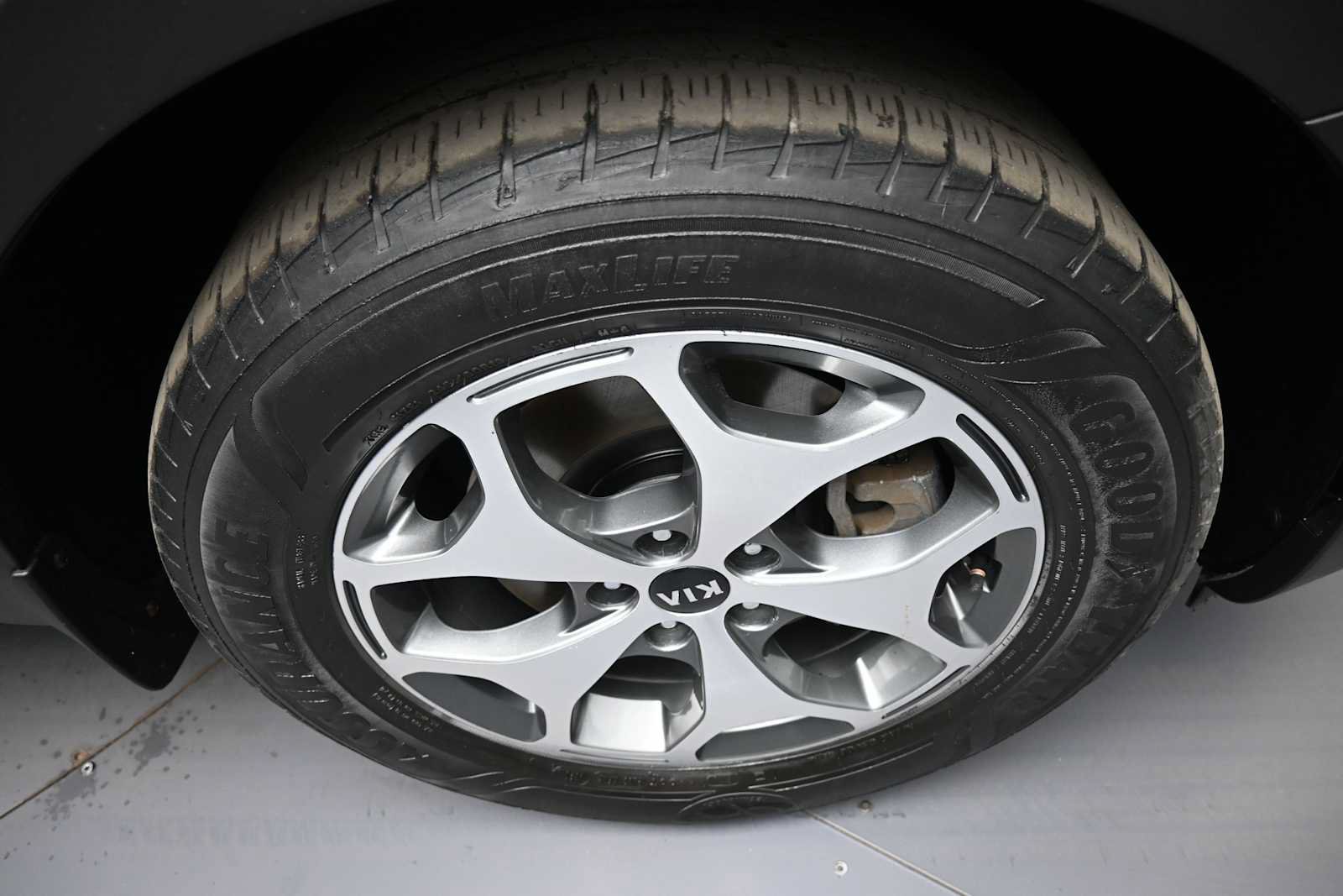 Used 2020 Kia Telluride EX AWD/4WD image 12