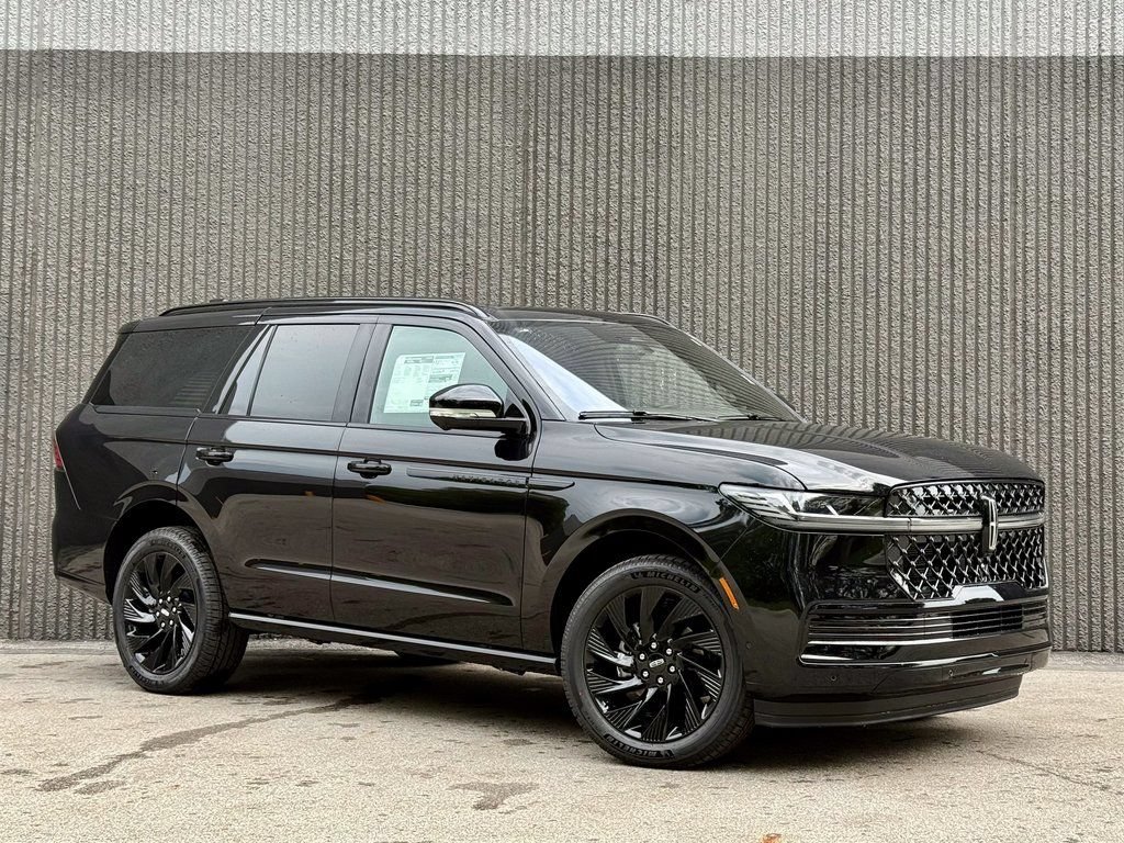 Used 2025 Lincoln Navigator Reserve w/ Jet Appearance Package AWD/4WD image 7