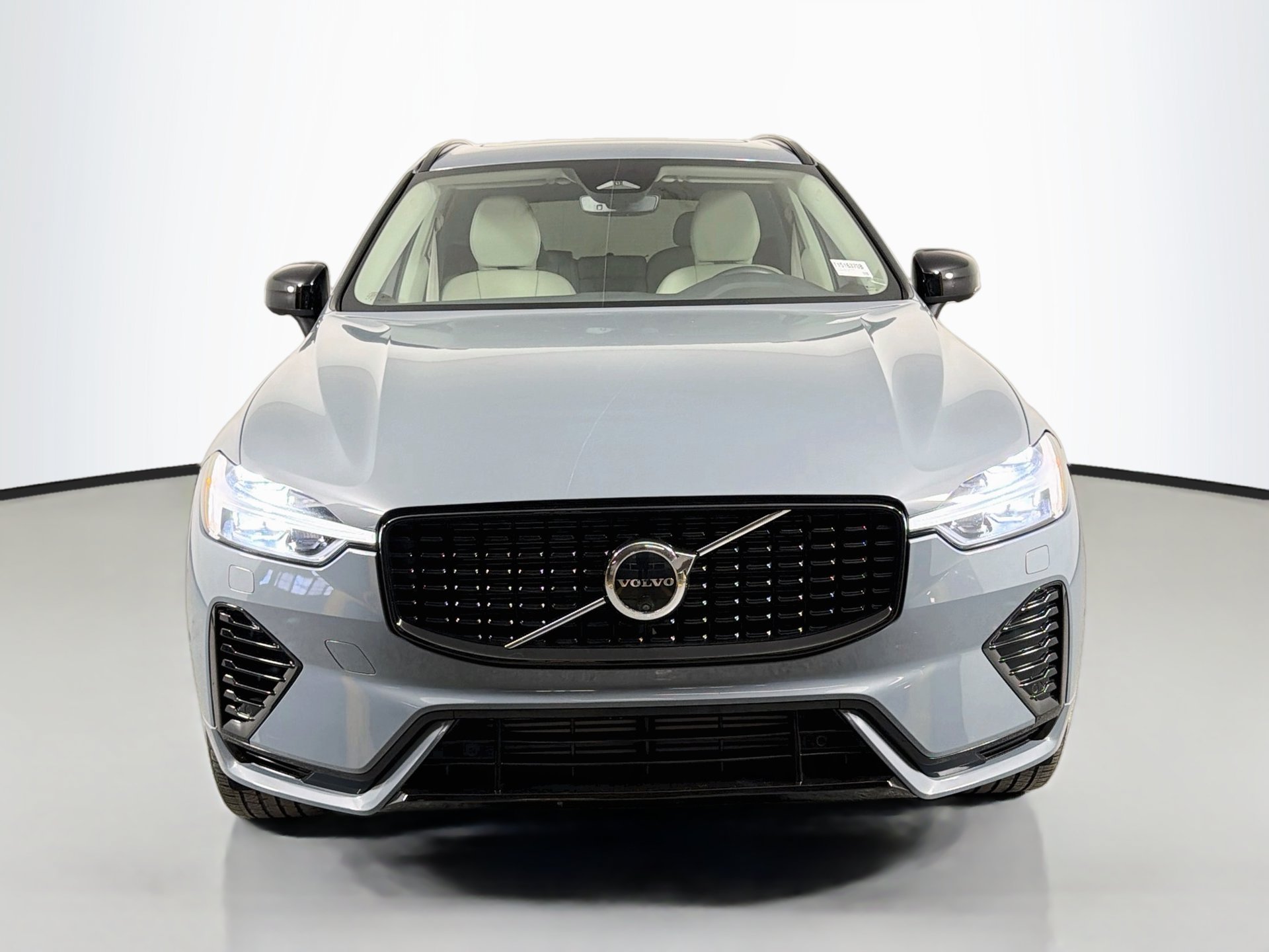 Certified 2024 Volvo XC60 T8 Plus w/ Protection Package Premier AWD/4WD image 2