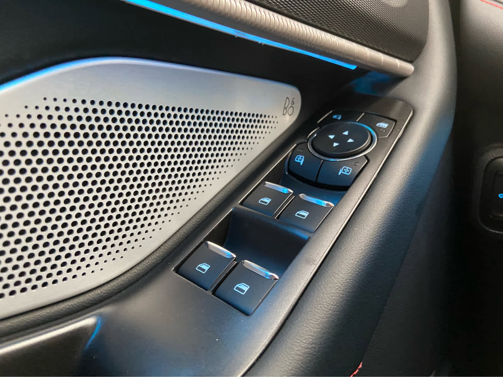 New 2025 Ford Explorer ST image 40