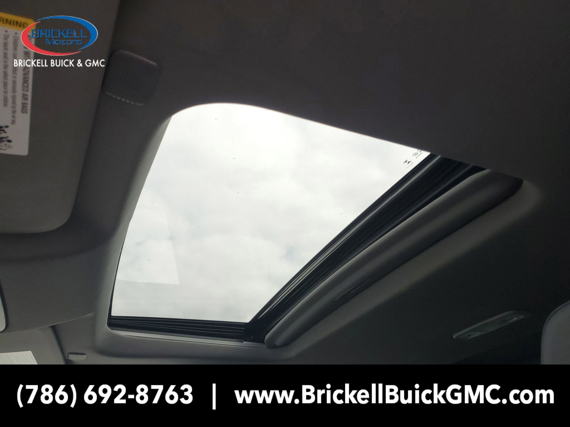 New 2025 GMC Sierra 1500 SLT w/ SLT Convenience Package image 20