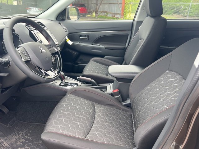 New 2025 Mitsubishi Outlander Sport LE image 12