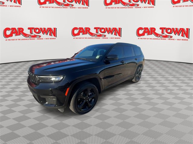 Used 2023 Jeep Grand Cherokee L Laredo image 4