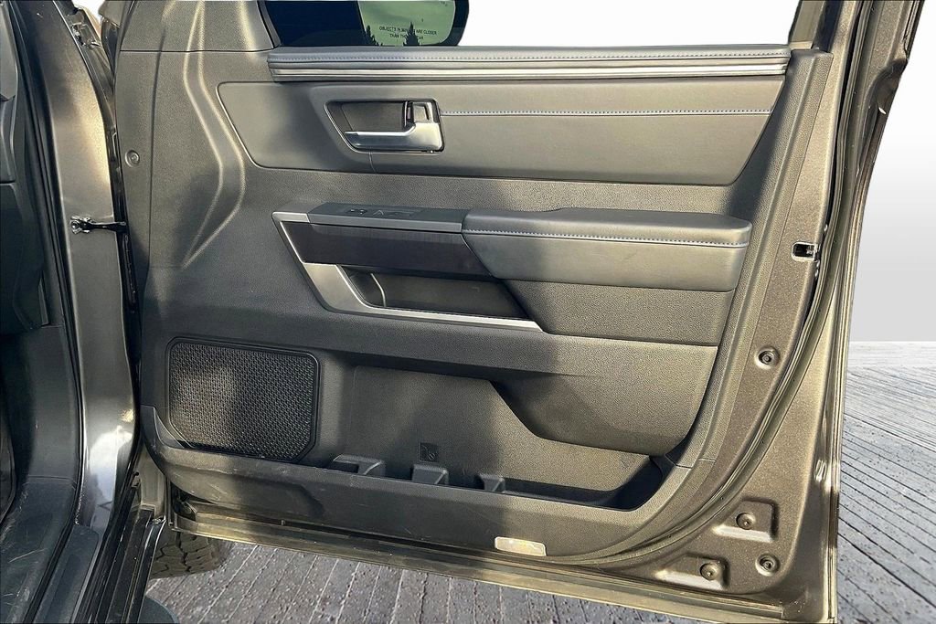 Used 2022 Toyota Tundra Platinum image 27