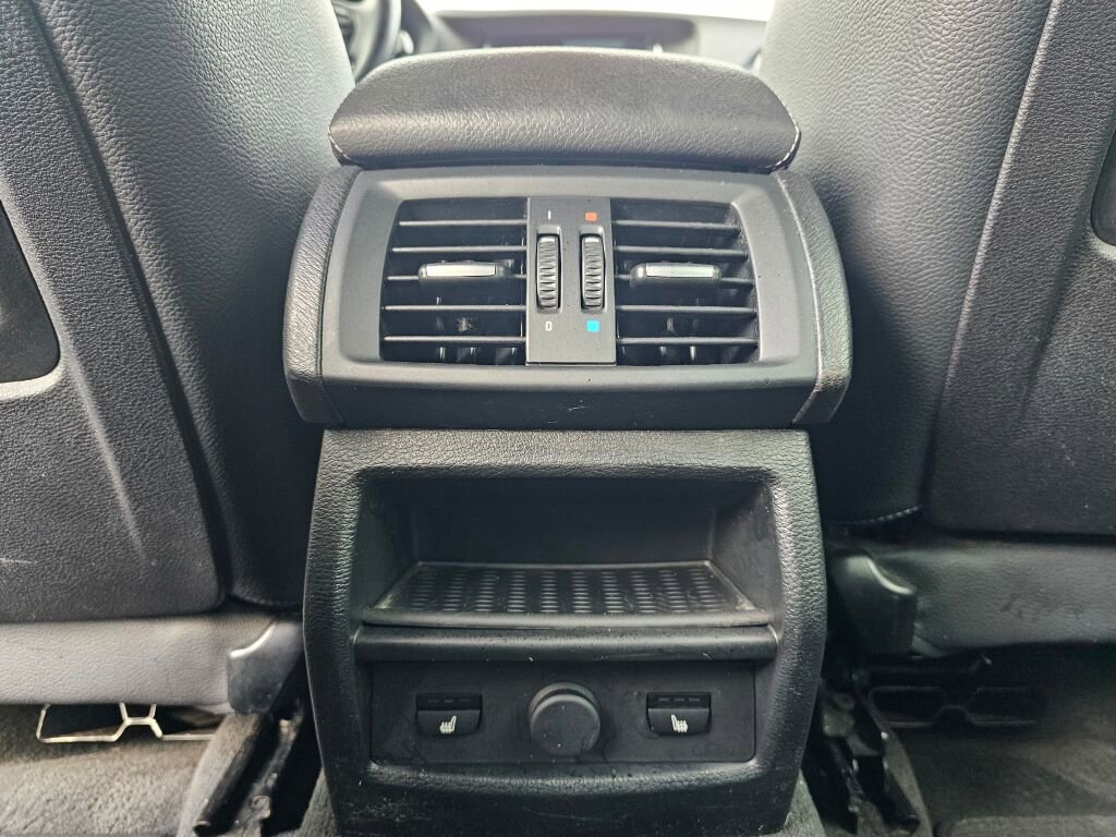 Used 2017 BMW X3 xDrive28i image 18