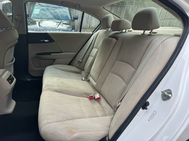 Used 2013 Honda Accord EX image 17