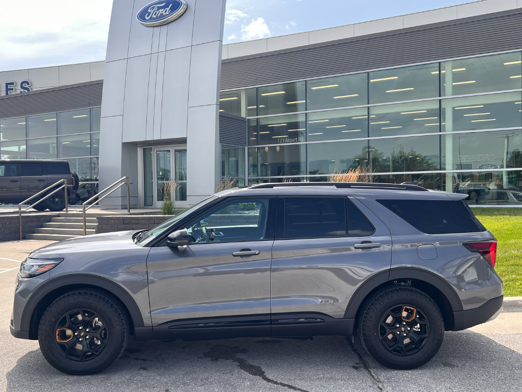 New 2026 Ford Explorer Tremor w/ Tremor Ultimate Package AWD/4WD image 3