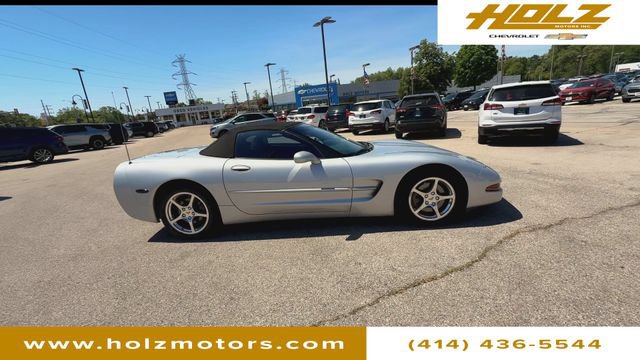 Used 2000 Chevrolet Corvette Convertible w/ Memory Pkg RWD image 10