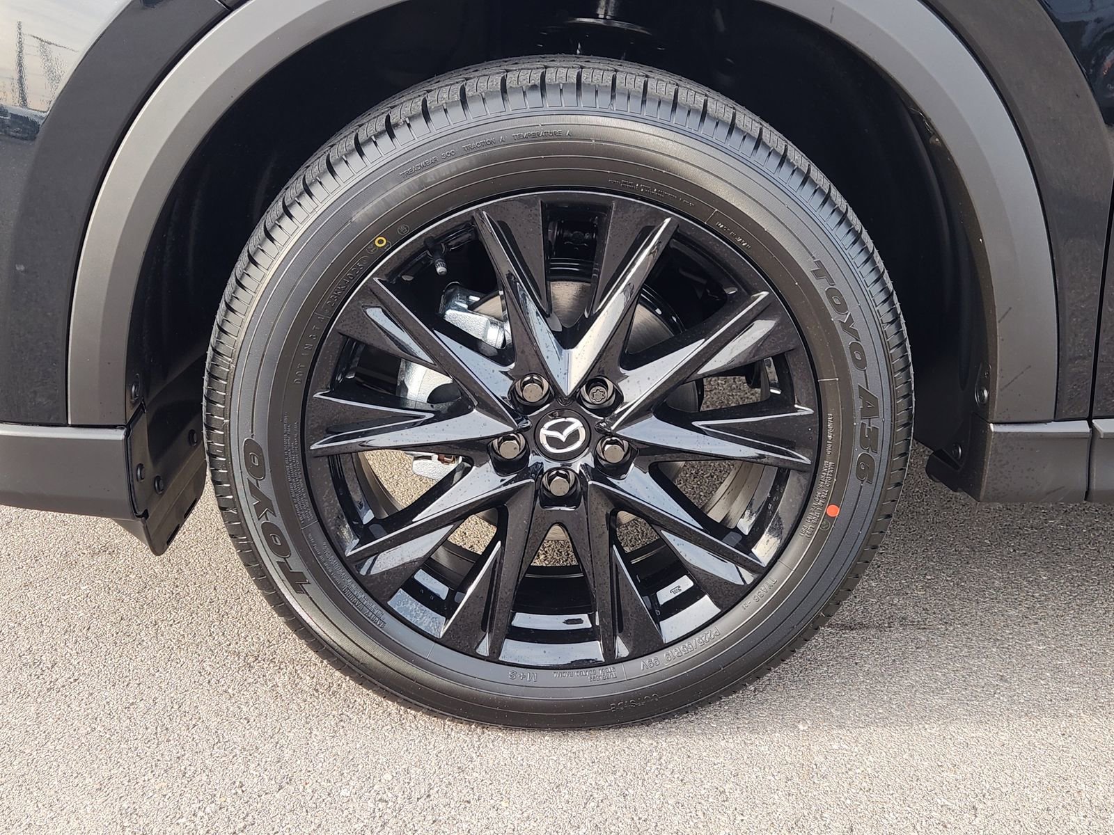 New 2025 MAZDA CX-5 Carbon Edition image 13