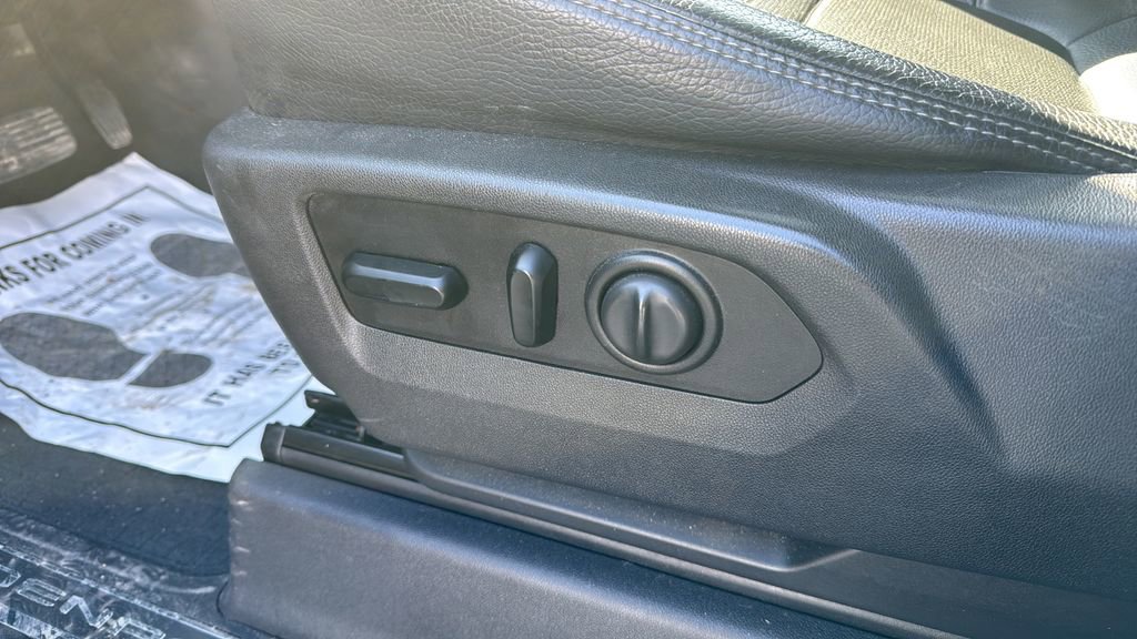 Used 2020 GMC Sierra 1500 Denali w/ Denali Premium Package image 25