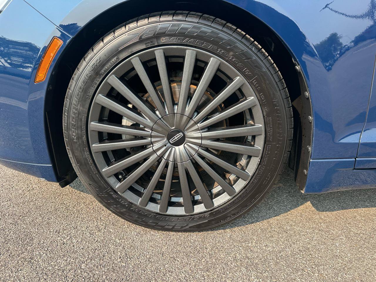 Used 2018 Lincoln MKZ Reserve w/ Climate Package AWD/4WD image 14
