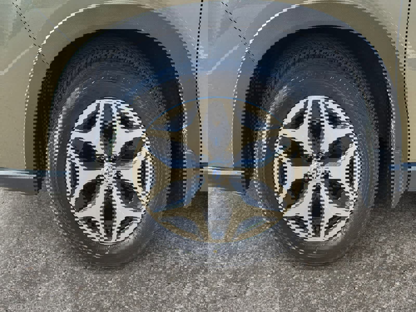 Used 2023 Subaru Forester Premium image 15