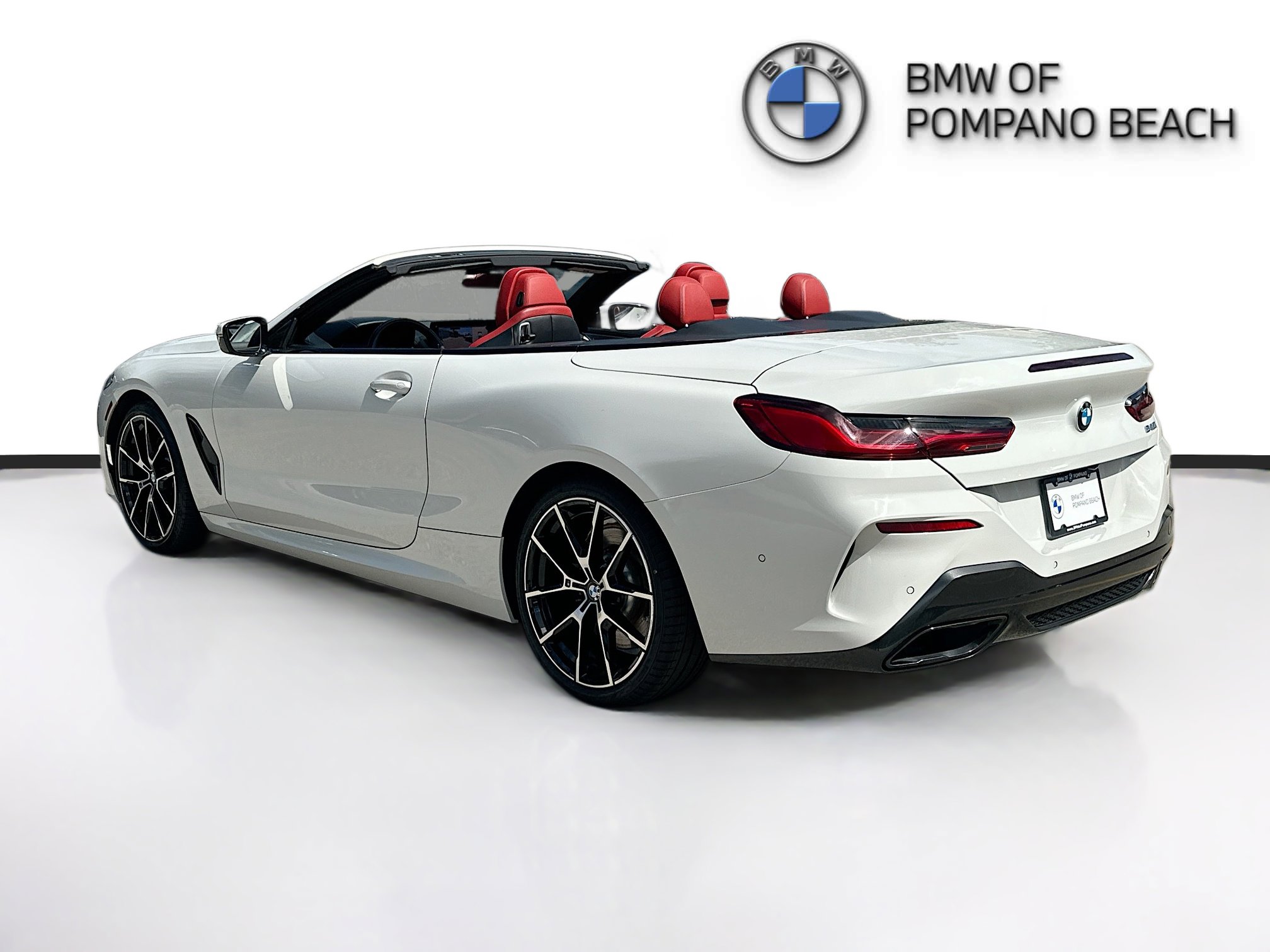 Used 2023 BMW 840i Convertible image 5
