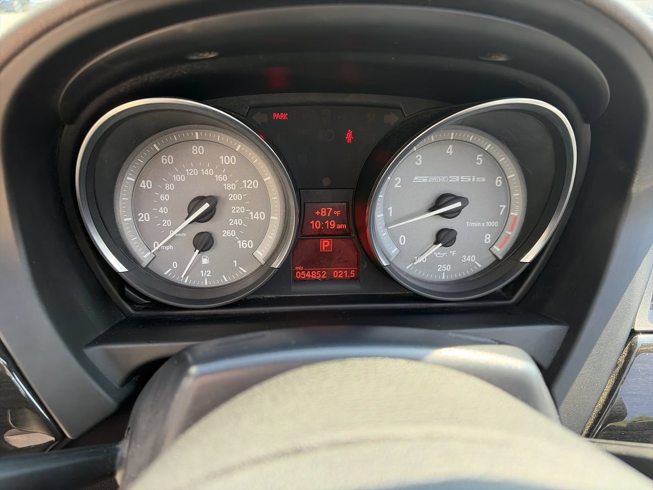 Used 2014 BMW Z4 sDrive35is RWD image 22