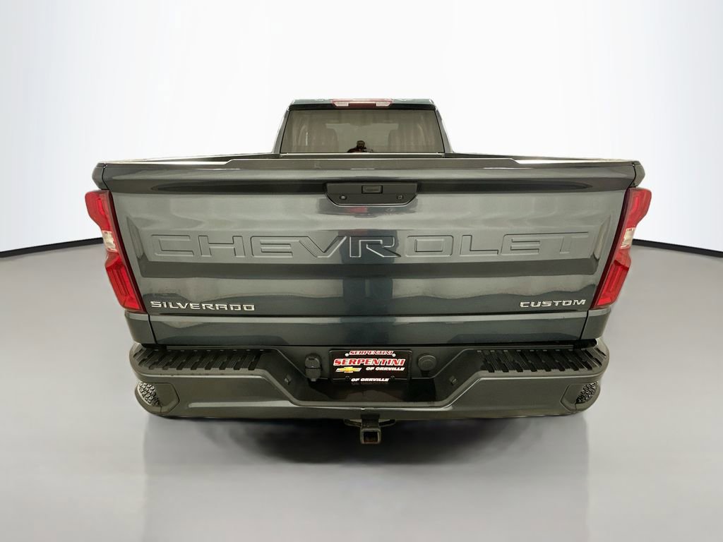 Used 2019 Chevrolet Silverado 1500 Custom w/ Custom Convenience Package AWD/4WD image 7