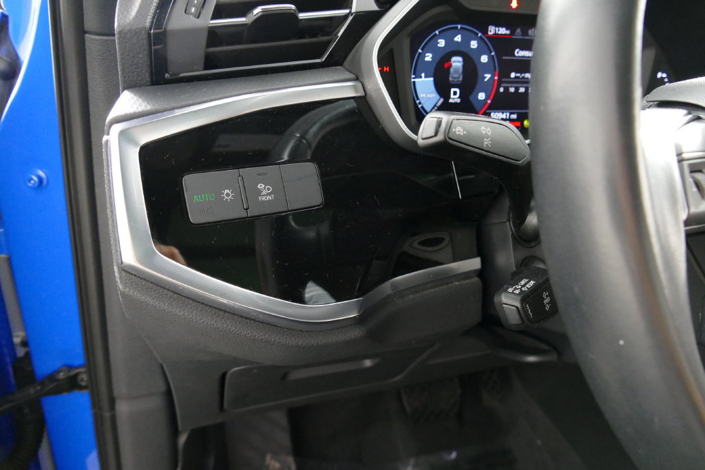 Used 2023 Audi Q3 2.0T Premium AWD/4WD image 12