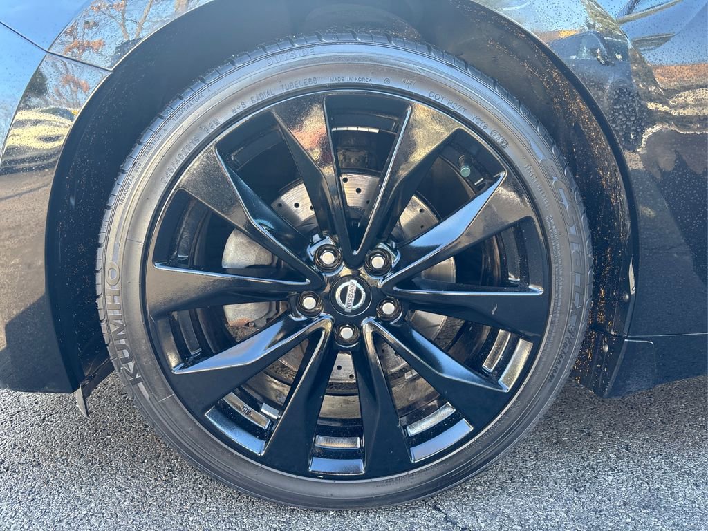 Used 2019 Nissan Maxima SR w/ Premium Package image 12
