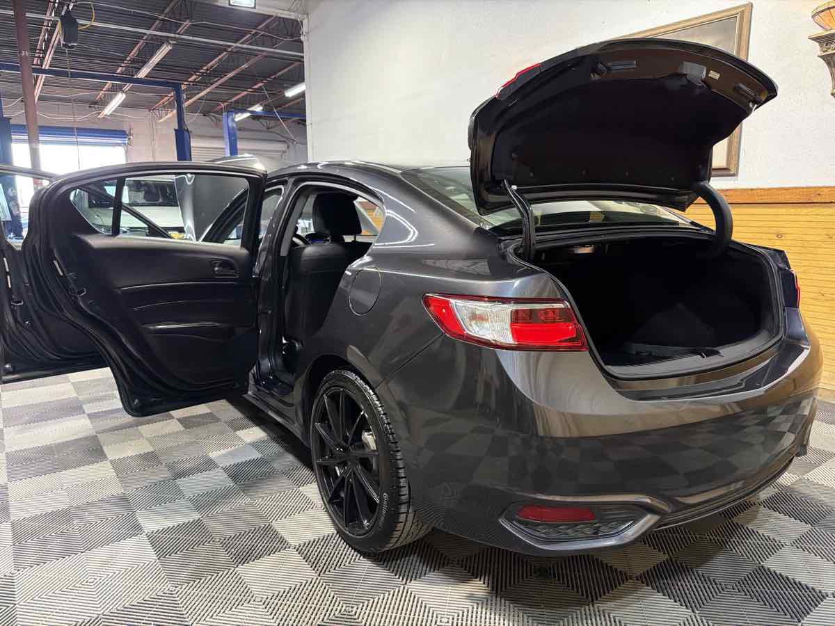 Used 2016 Acura ILX w/ Technology Plus Package image 13