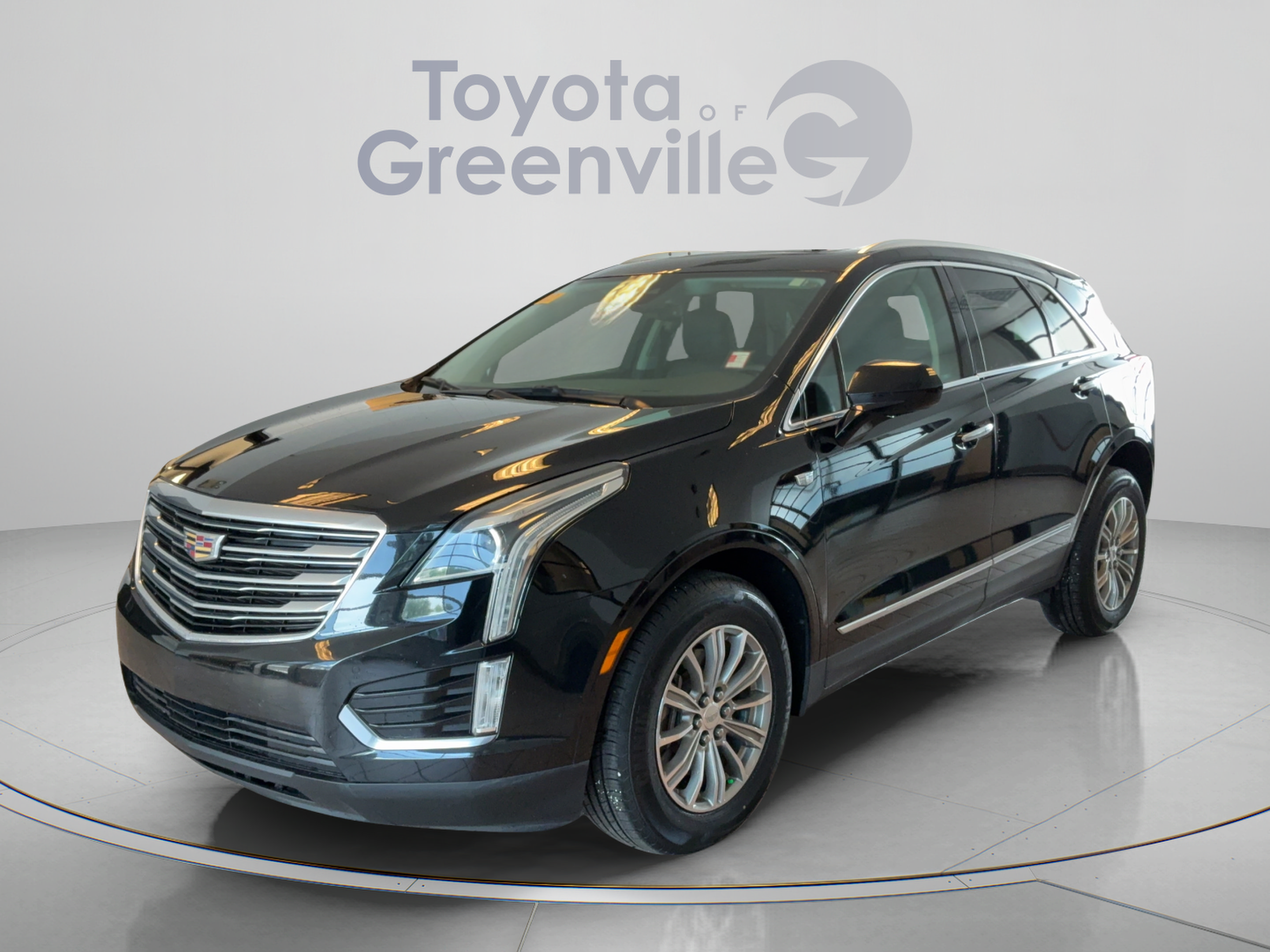 Used 2017 Cadillac XT5 Luxury w/ Driver Awareness Package