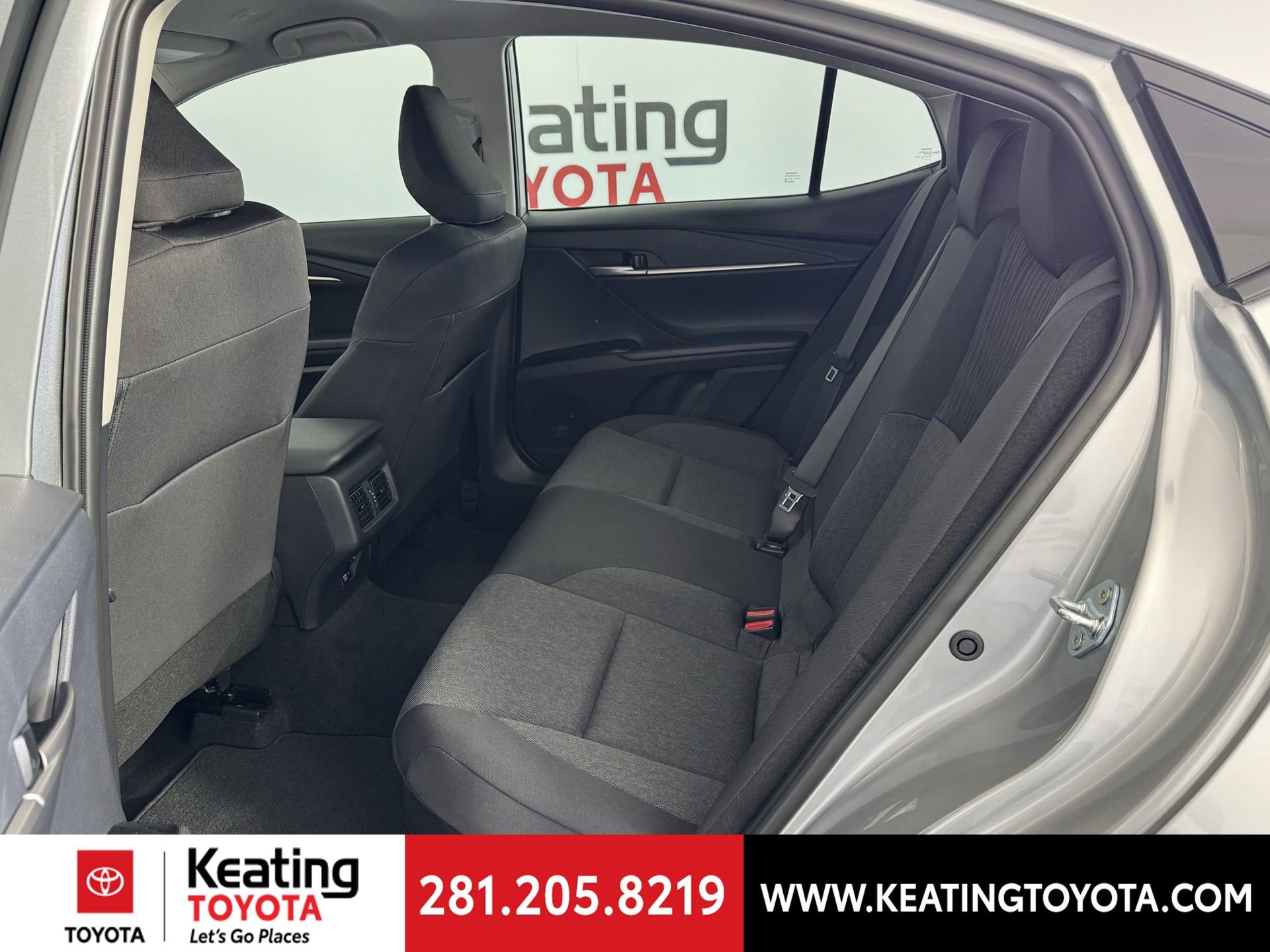 Used 2026 Toyota Camry LE w/ Convenience Package image 15