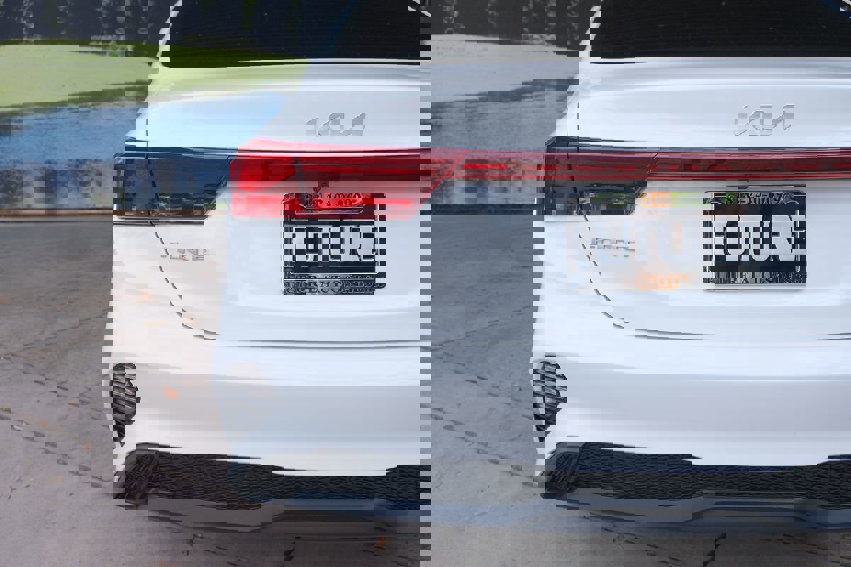 Used 2023 Kia Forte LXS image 37
