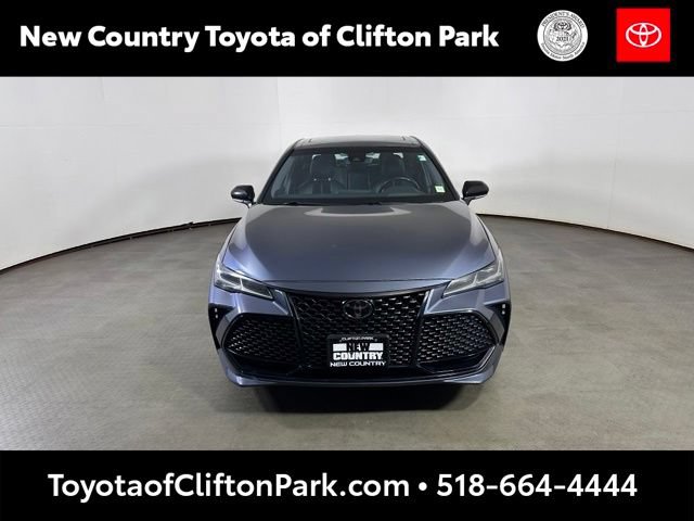 Used 2019 Toyota Avalon Touring FWD image 8