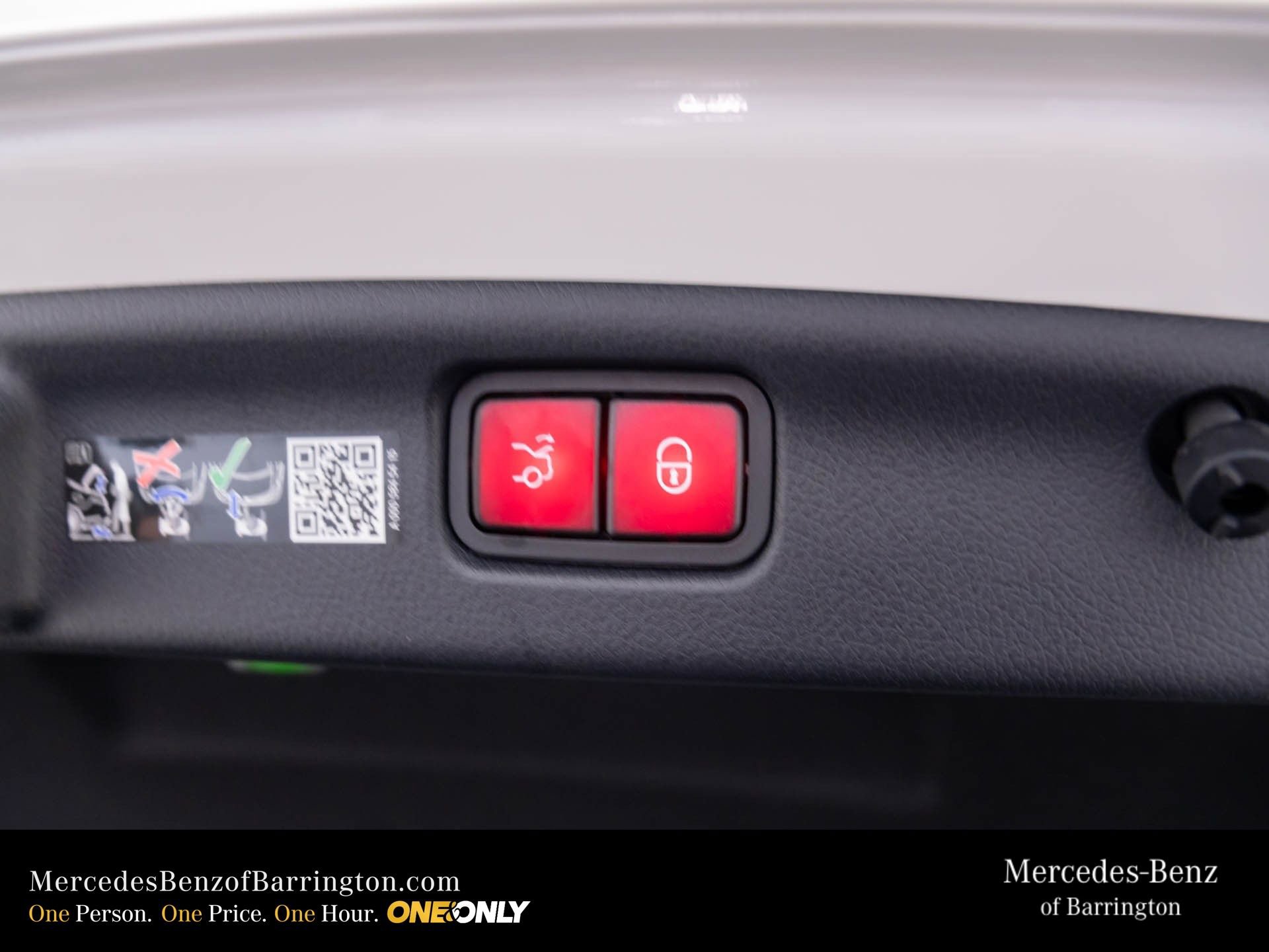 New 2026 Mercedes-Benz C 300 4MATIC Sedan image 36