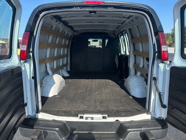 Used 2023 Chevrolet Express 2500 w/ Driver Convenience Package image 36