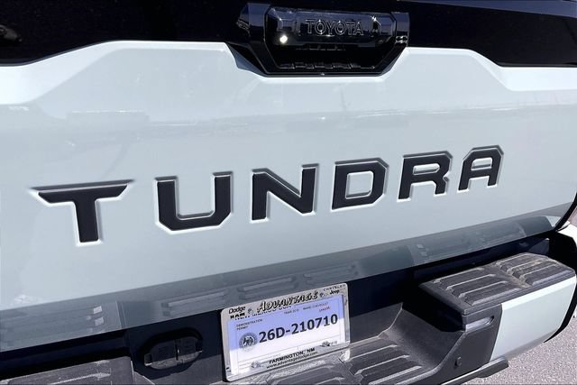 Used 2024 Toyota Tundra Platinum w/ TRD Off-Road Package AWD/4WD image 33