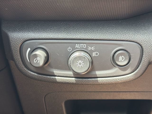 Used 2023 Chevrolet TrailBlazer LT FWD image 19