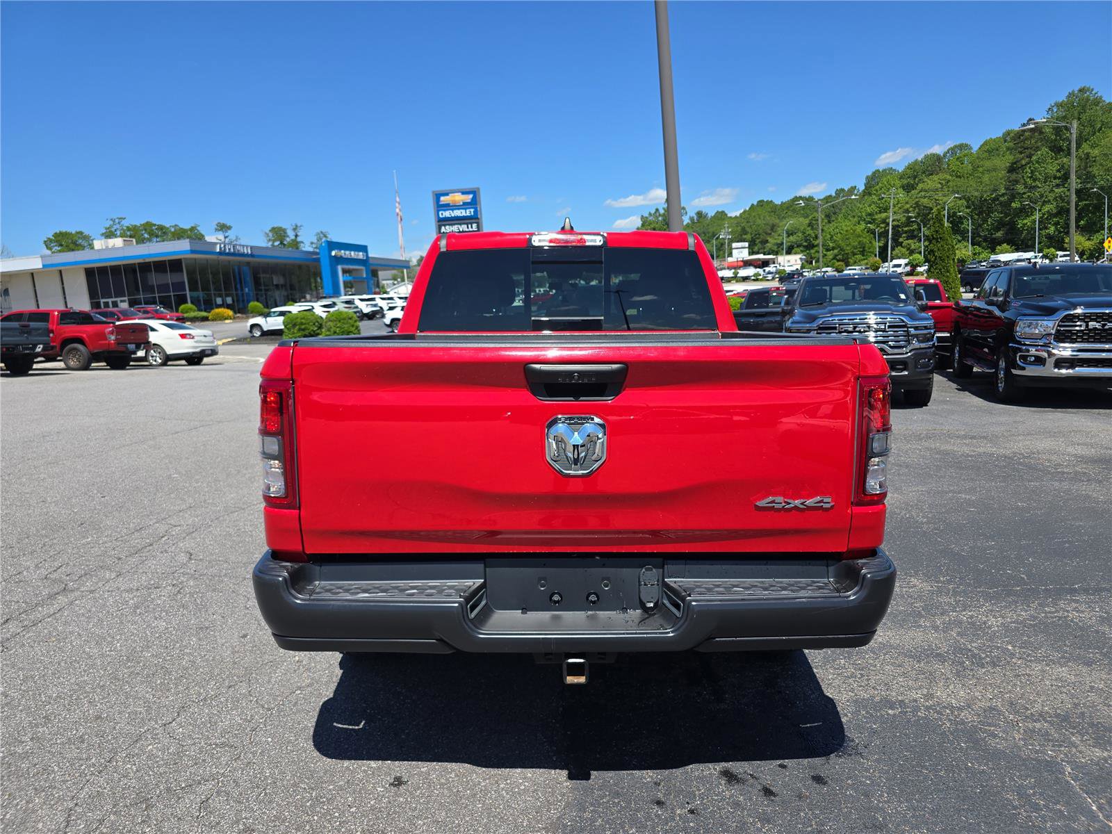 Used 2024 RAM 1500 Tradesman AWD/4WD image 5