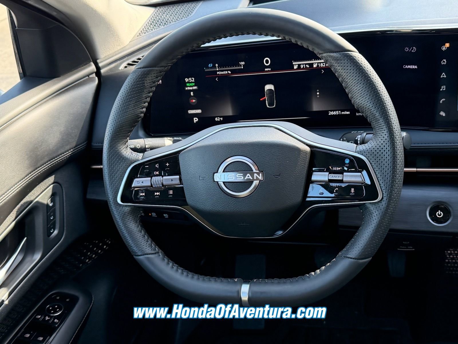 Used 2023 Nissan Ariya FWD image 12