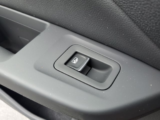 New 2026 Volkswagen GTI SE FWD image 14