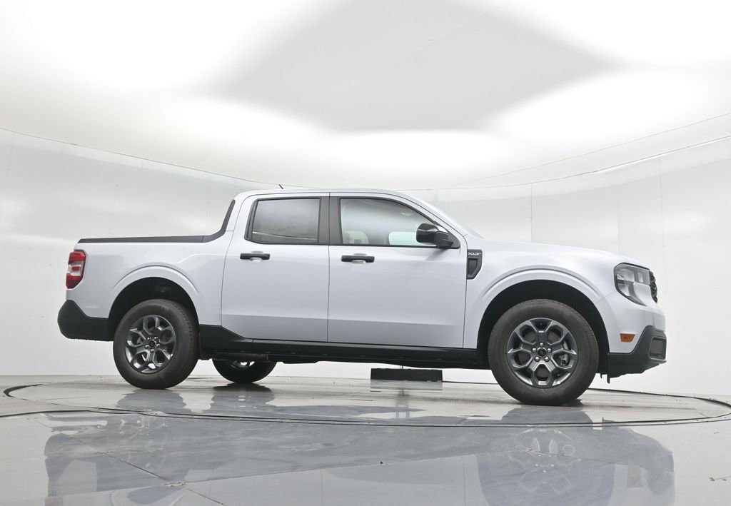 New 2025 Ford Maverick XLT w/ XLT Luxury Package image 45