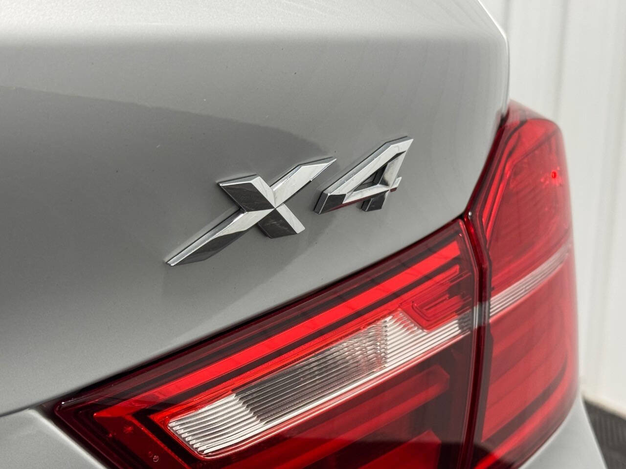 Used 2015 BMW X4 xDrive35i AWD/4WD image 6