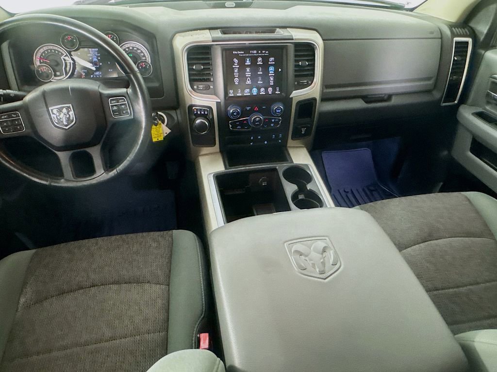 Used 2015 RAM 1500 Outdoorsman image 26